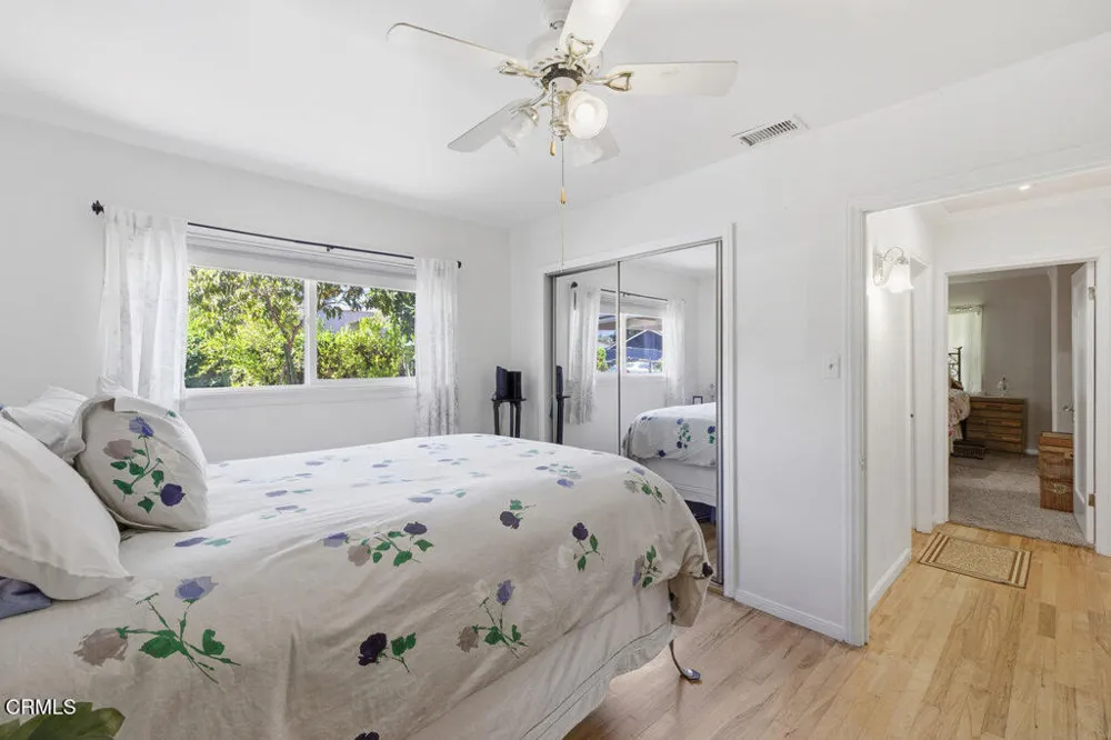 386 Larmier Avenue Oak View, CA 93022