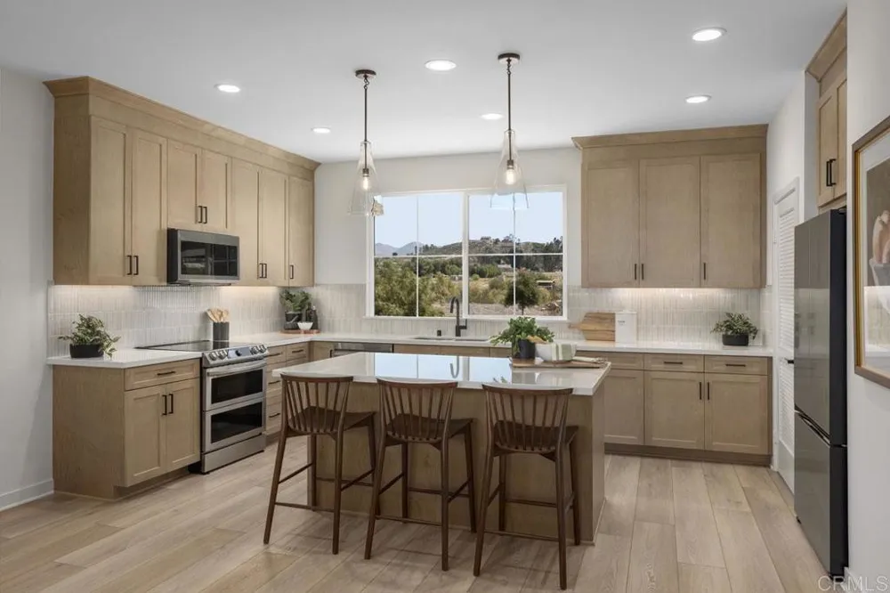 2652 Allium Way Carlsbad, CA 92008