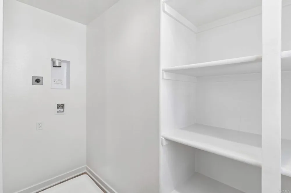 2652 Allium Way Carlsbad, CA 92008