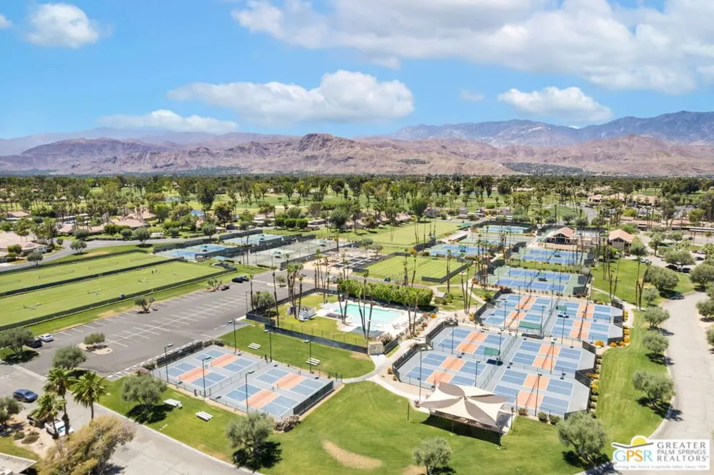 143 Desert West Drive Rancho Mirage, CA 92270