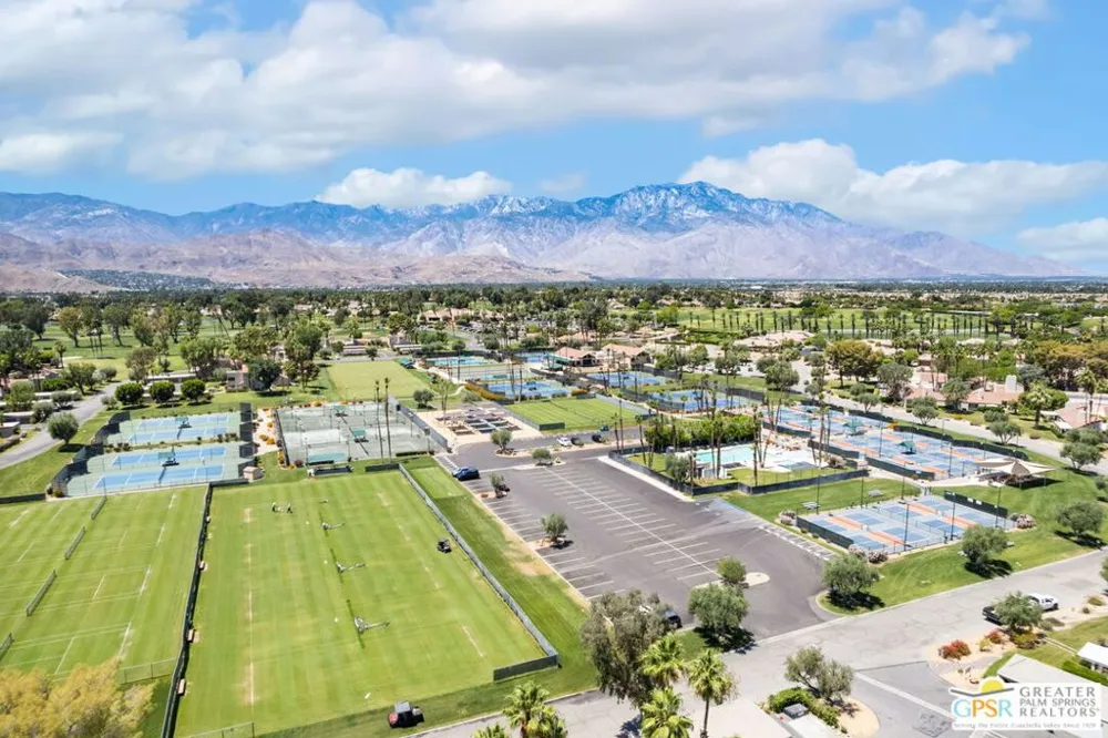 143 Desert West Drive Rancho Mirage, CA 92270