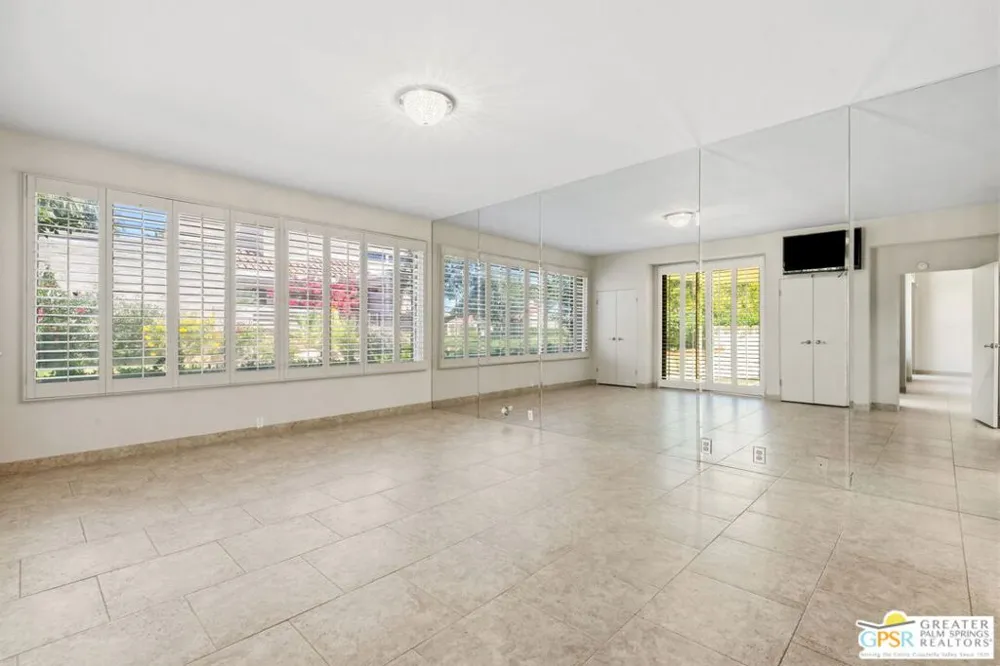143 Desert West Drive Rancho Mirage, CA 92270