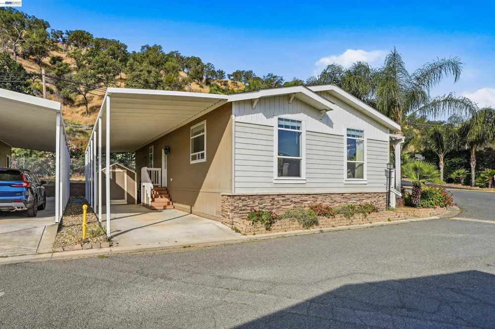 16711 Marsh Creek Rd #SPC 1 Clayton, CA 94517