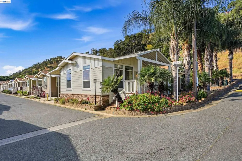 16711 Marsh Creek Rd #SPC 1 Clayton, CA 94517