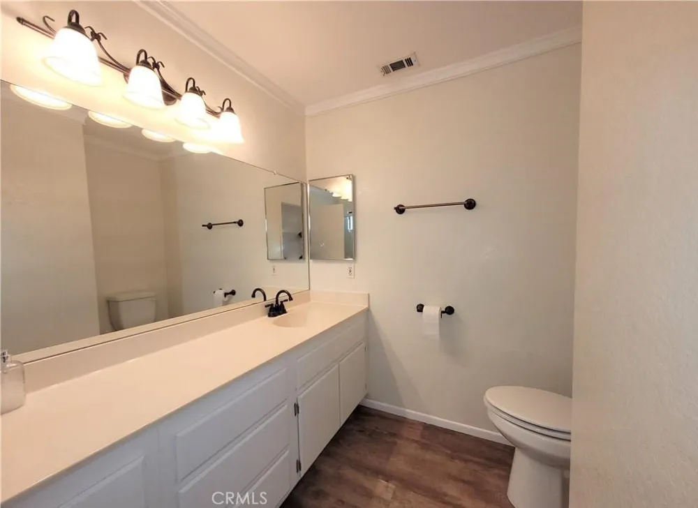2624 Beech Tree Hemet, CA 92545