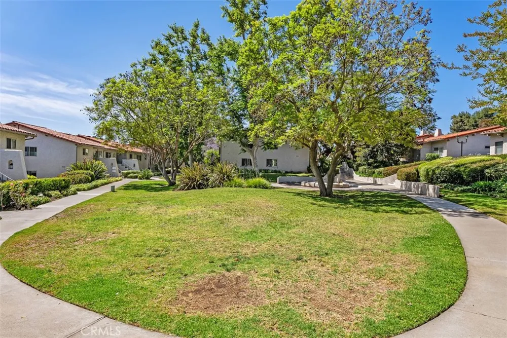 31508 W Nine Laguna Niguel, CA 92677