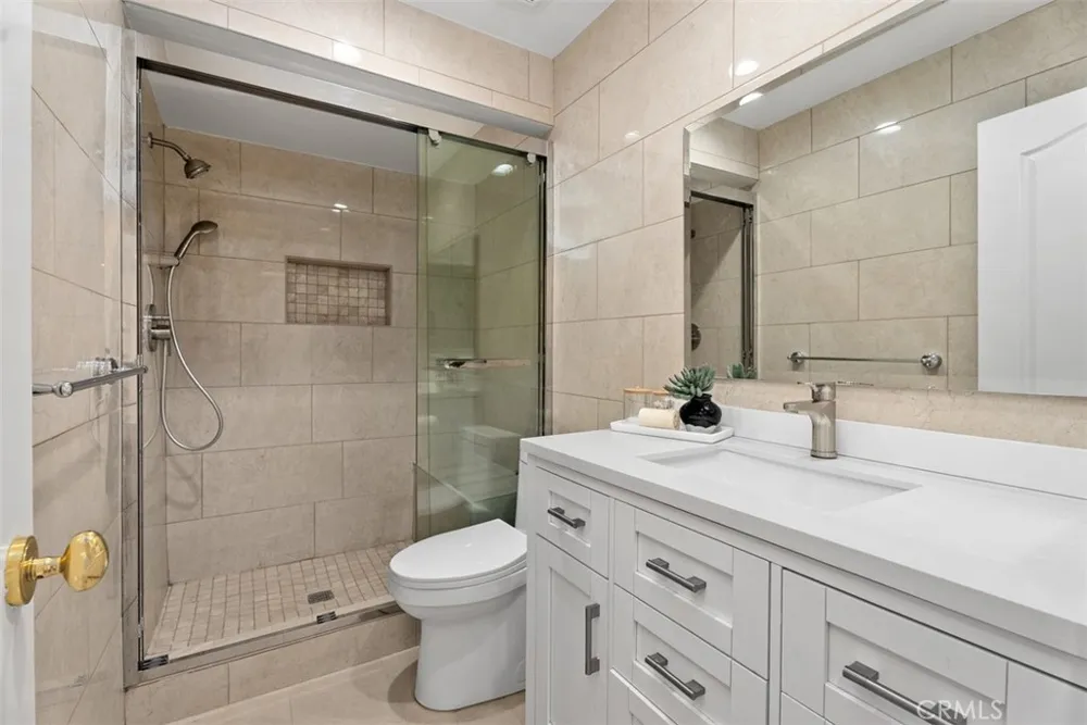 31508 W Nine Laguna Niguel, CA 92677
