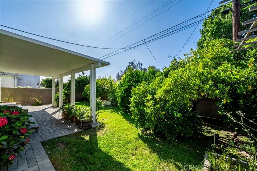 12047 Hammack Culver City, CA 90230