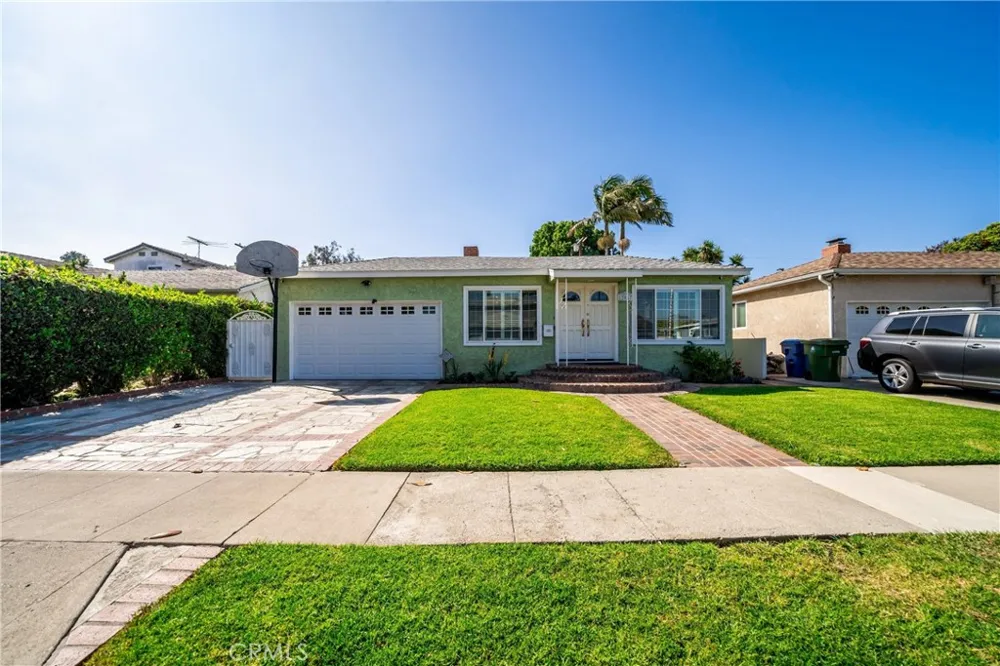12047 Hammack Culver City, CA 90230