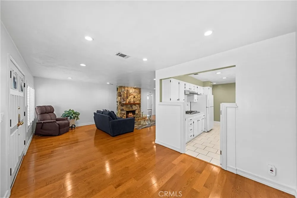 12047 Hammack Culver City, CA 90230