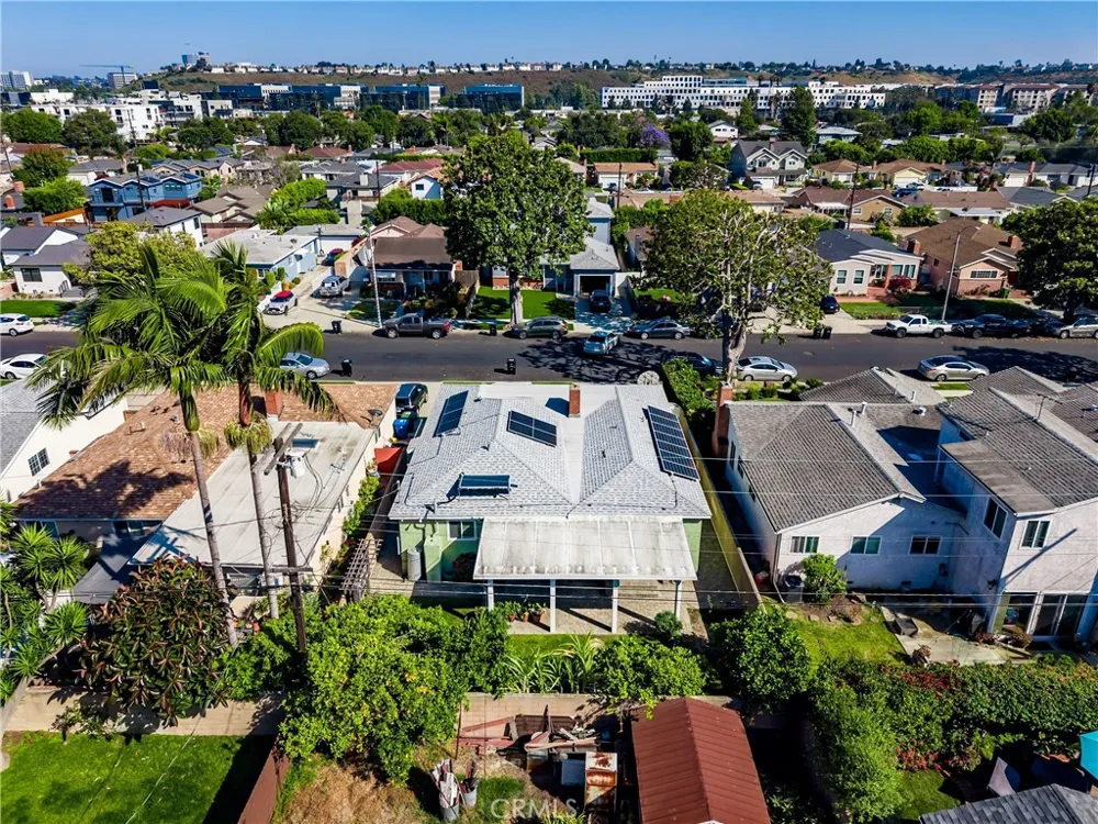 12047 Hammack Culver City, CA 90230