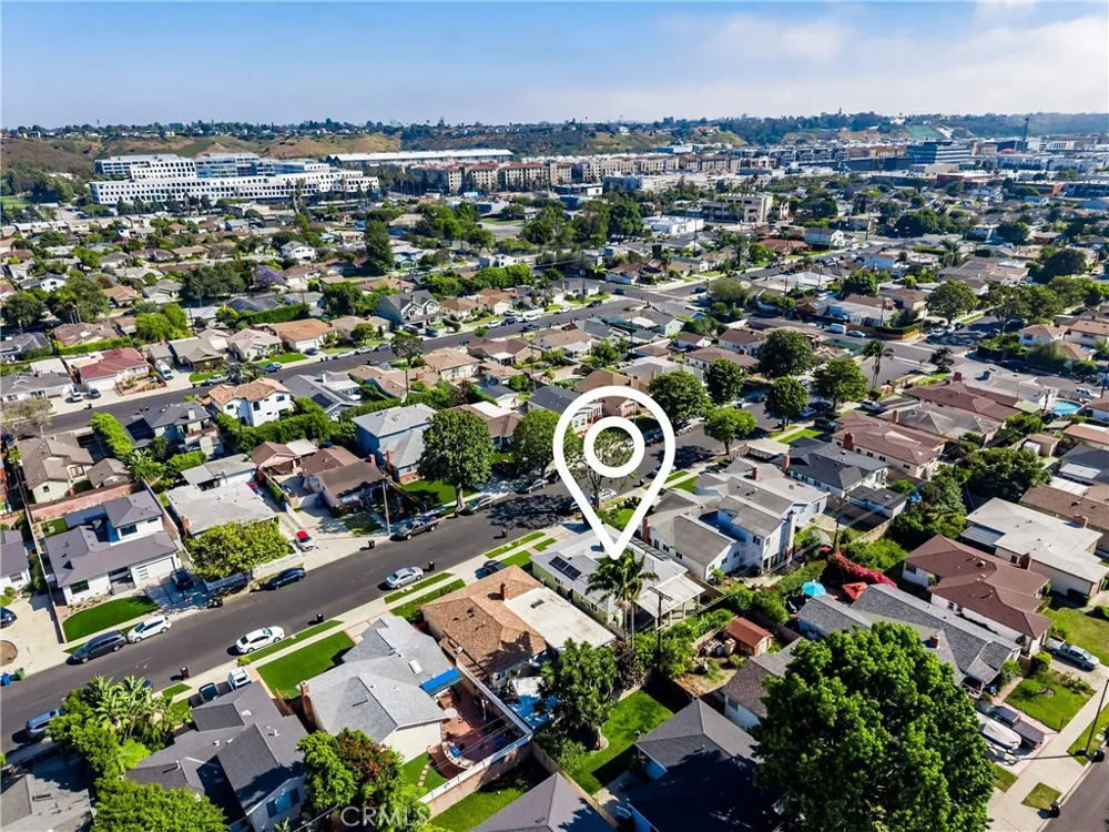 12047 Hammack Culver City, CA 90230