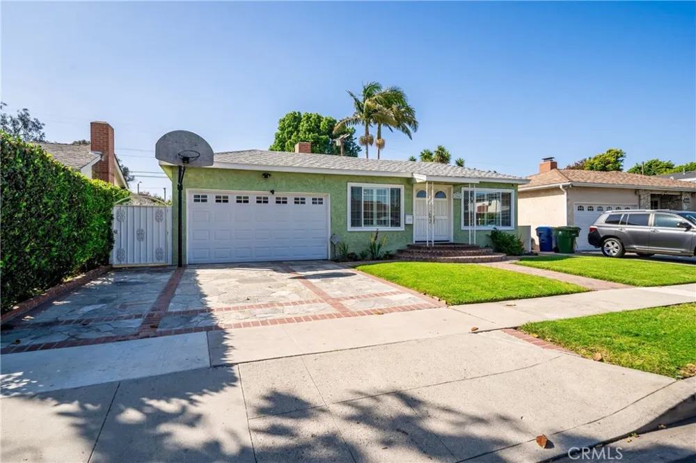 12047 Hammack Culver City, CA 90230