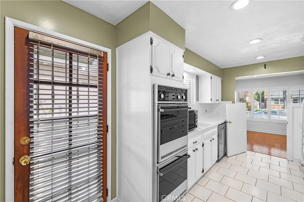 12047 Hammack Culver City, CA 90230