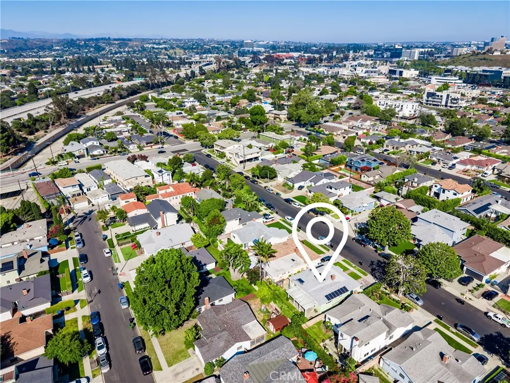 12047 Hammack Culver City, CA 90230