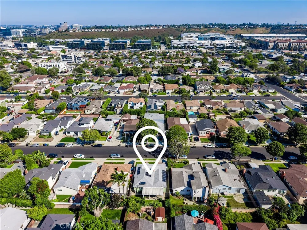 12047 Hammack Culver City, CA 90230