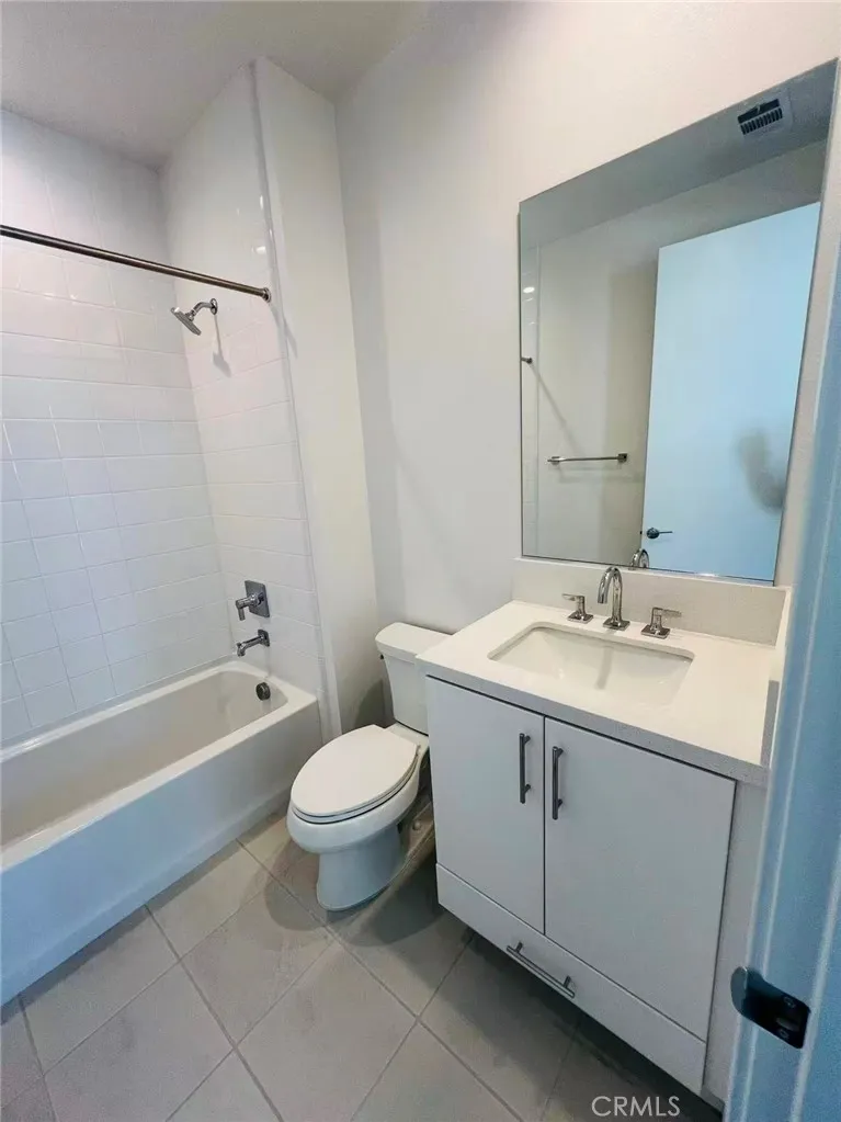 285 Remy Ln Montebello, CA 90640