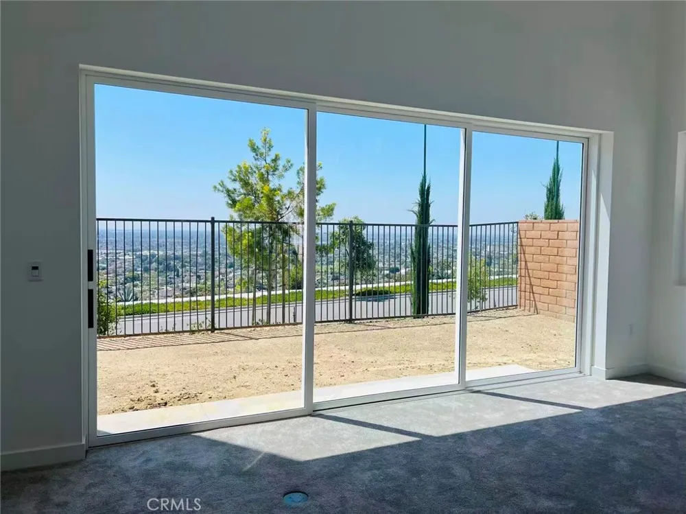 285 Remy Ln Montebello, CA 90640