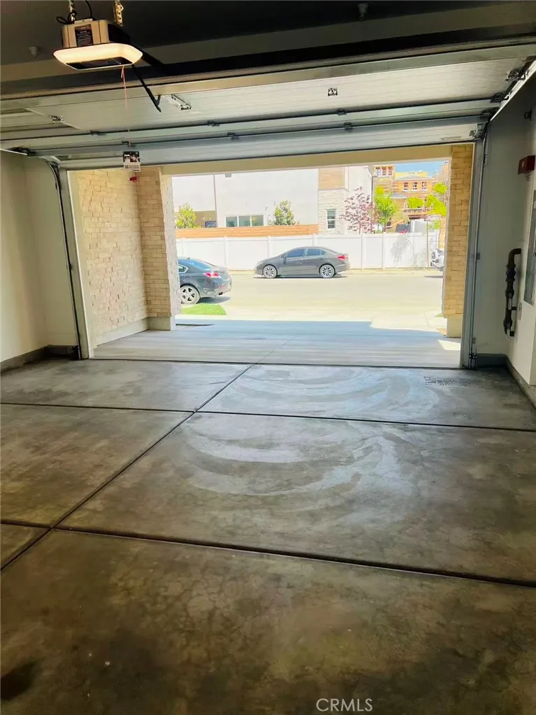 285 Remy Ln Montebello, CA 90640