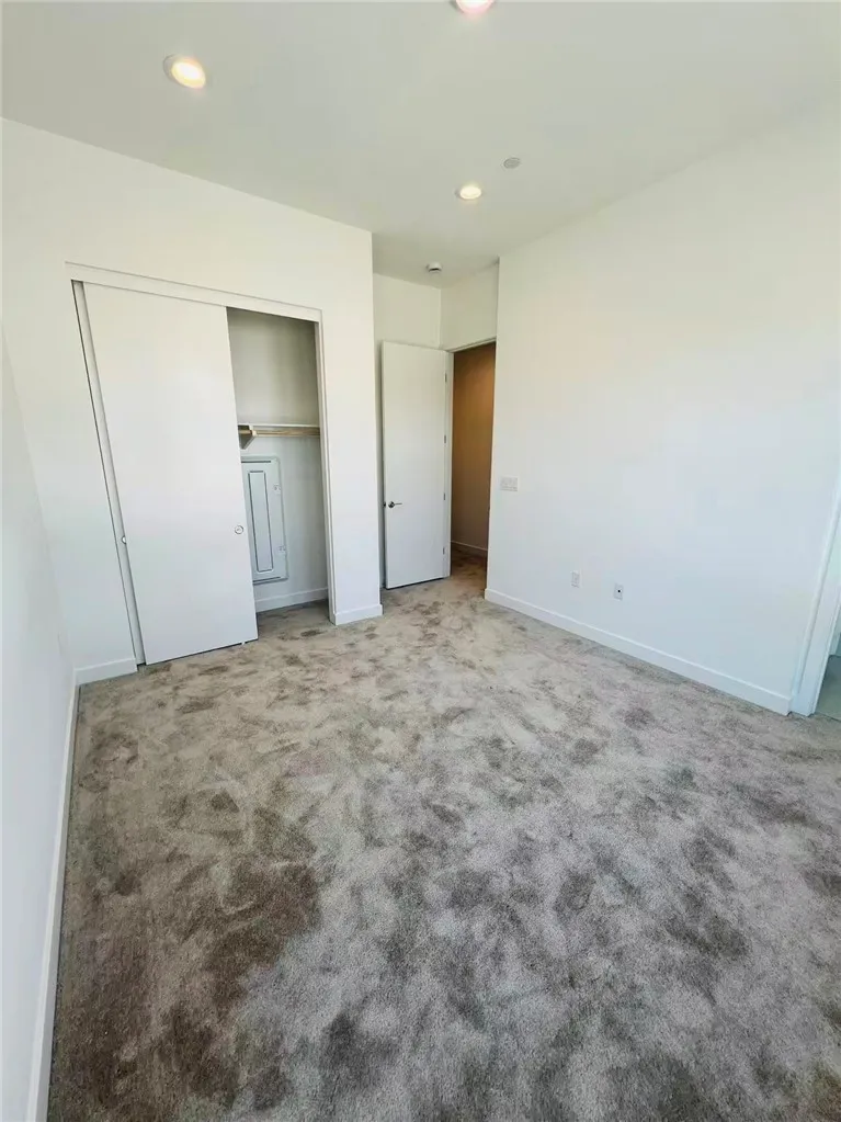 285 Remy Ln Montebello, CA 90640