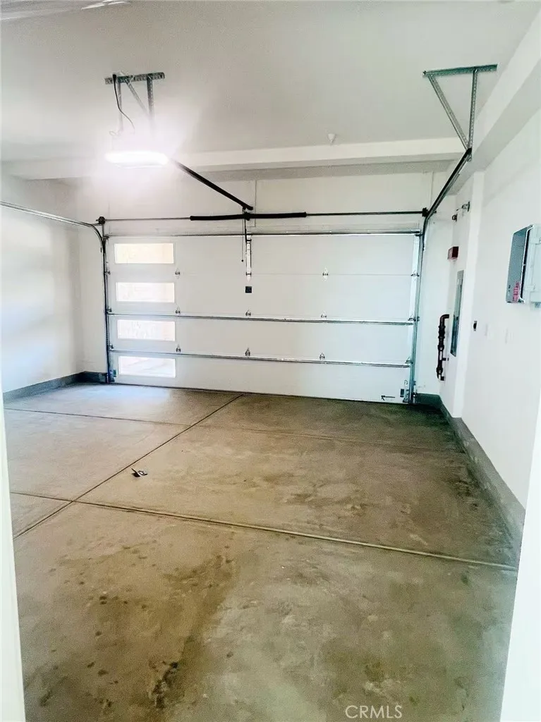 285 Remy Ln Montebello, CA 90640
