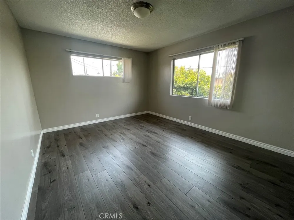 826 Barranca Covina, CA 91723