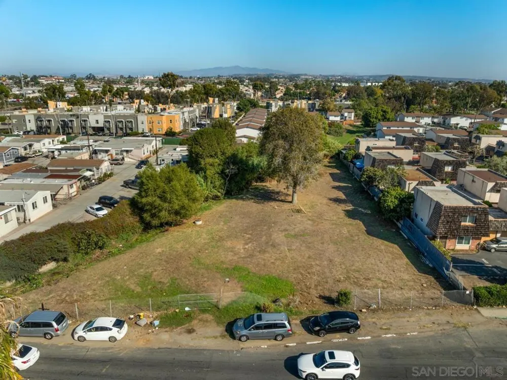1229 Hollister St San Diego, CA 92154