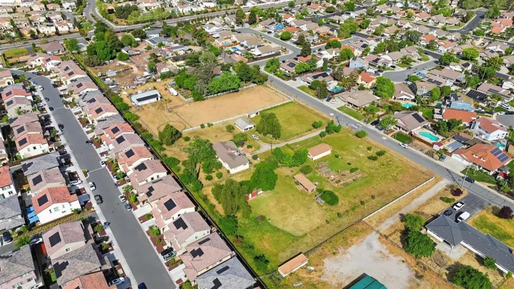 209 Honey Ln Oakley, CA 94561