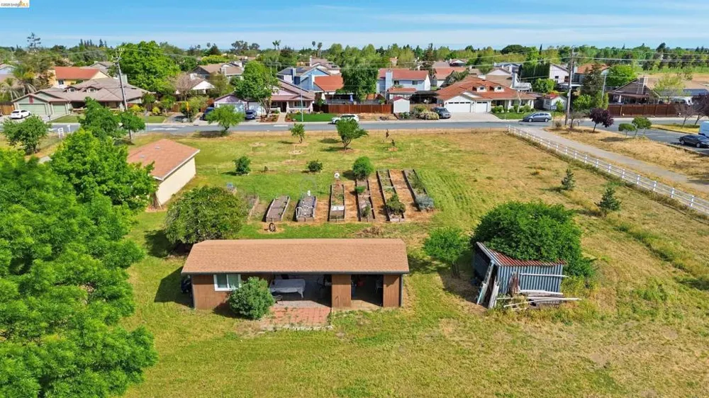209 Honey Ln Oakley, CA 94561