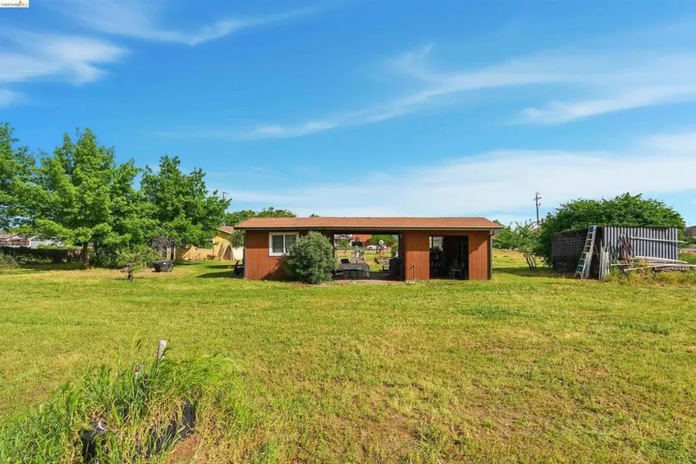 209 Honey Ln Oakley, CA 94561
