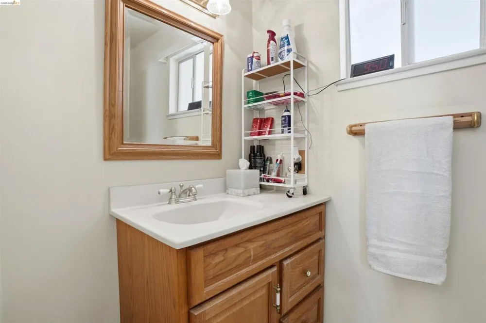 209 Honey Ln Oakley, CA 94561