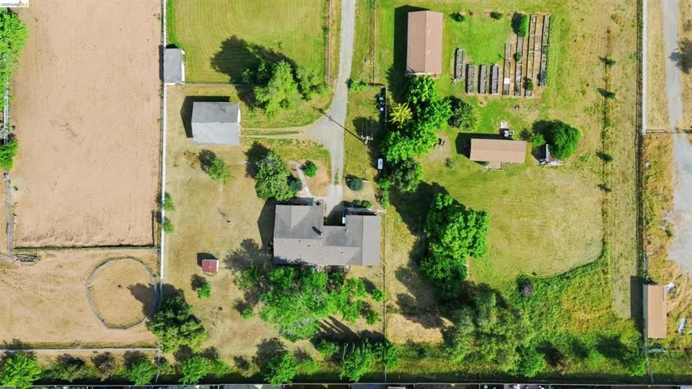209 Honey Ln Oakley, CA 94561