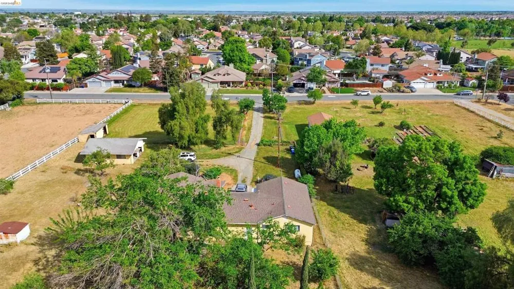 209 Honey Ln Oakley, CA 94561