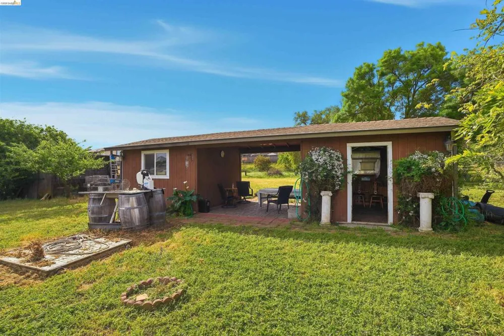 209 Honey Ln Oakley, CA 94561