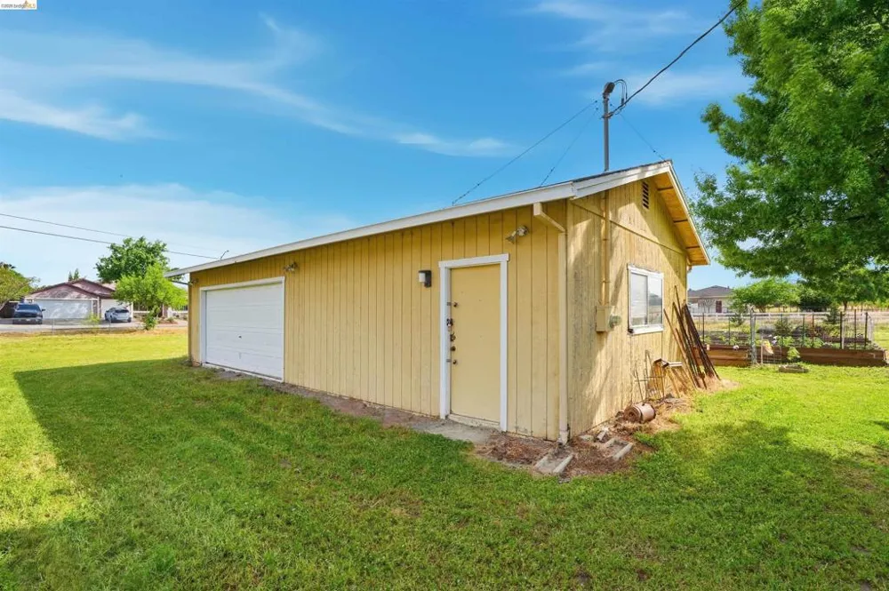 209 Honey Ln Oakley, CA 94561