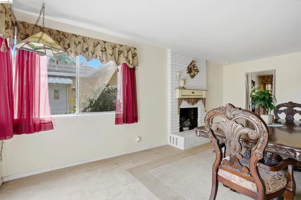 209 Honey Ln Oakley, CA 94561
