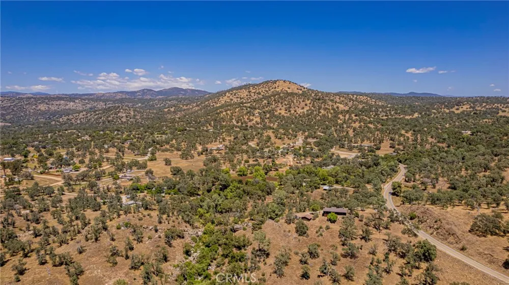 32774 Road 400 Coarsegold, CA 93614