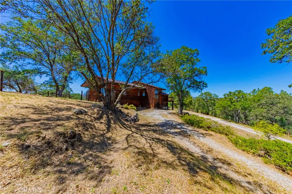 32774 Road 400 Coarsegold, CA 93614