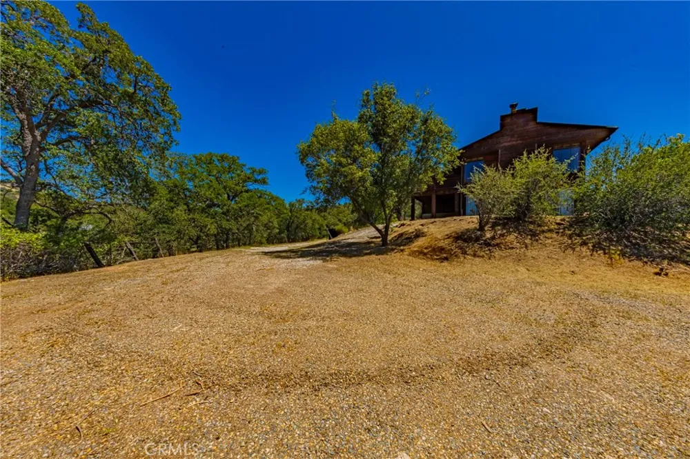 32774 Road 400 Coarsegold, CA 93614