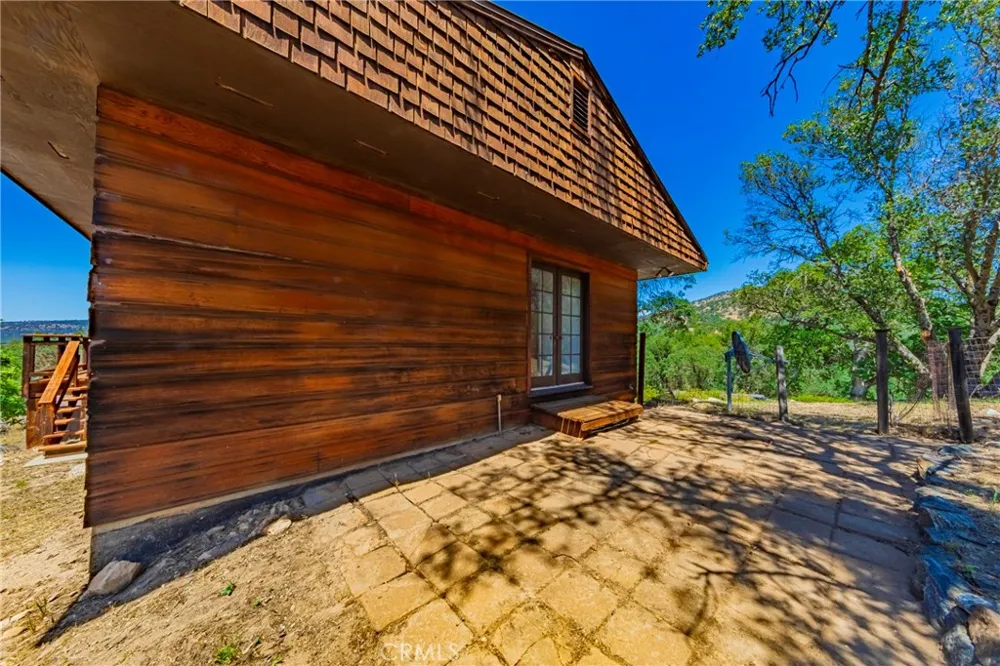 32774 Road 400 Coarsegold, CA 93614