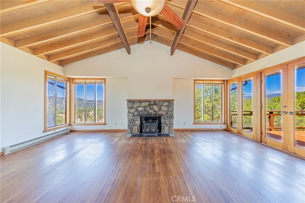 32774 Road 400 Coarsegold, CA 93614