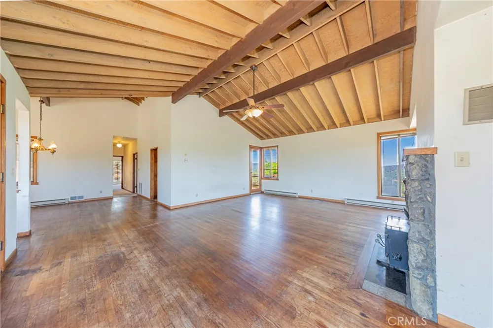 32774 Road 400 Coarsegold, CA 93614