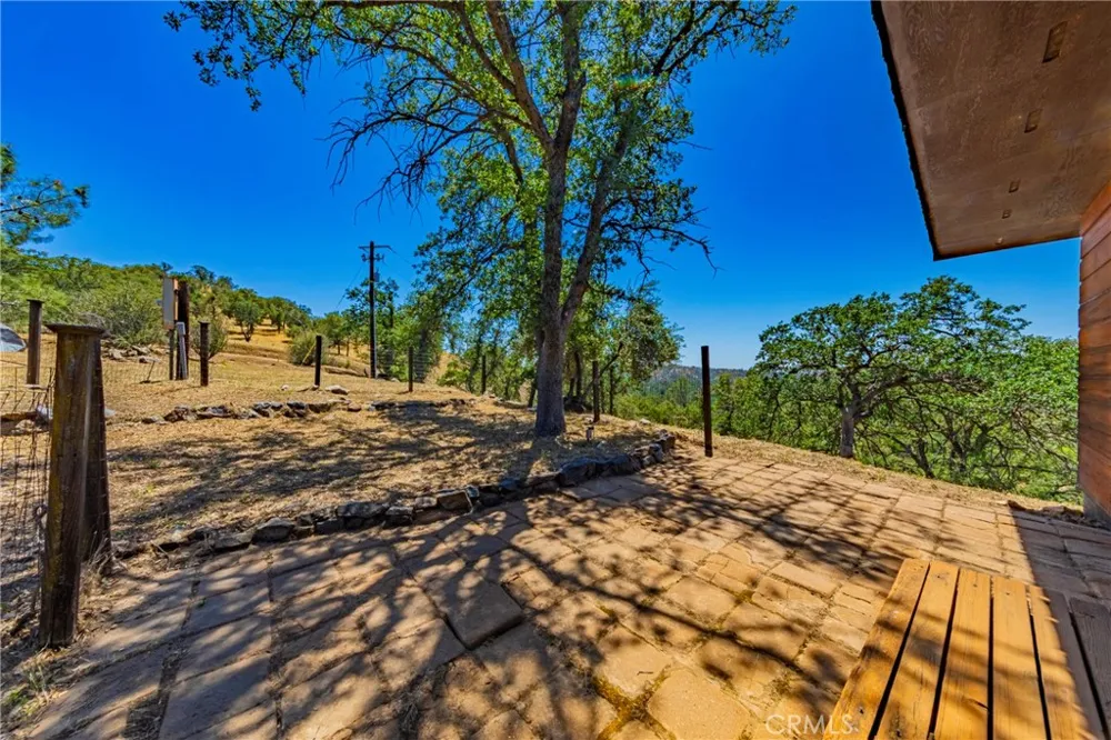 32774 Road 400 Coarsegold, CA 93614