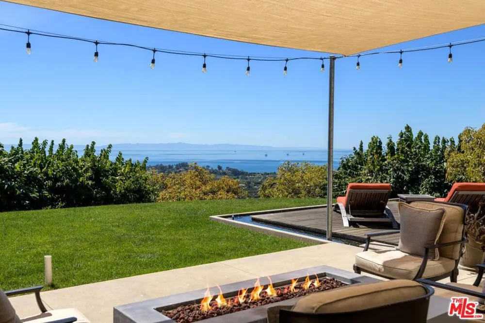 7401 Shepard Mesa Road Carpinteria, CA 93013