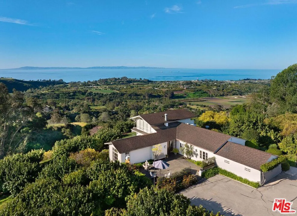 7401 Shepard Mesa Road Carpinteria, CA 93013