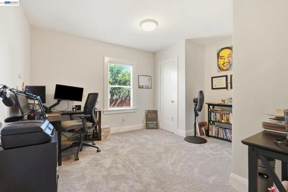 560 41St St Richmond, CA 94805