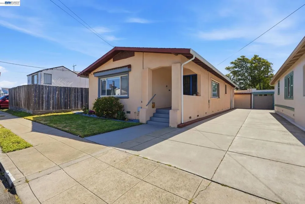 560 41St St Richmond, CA 94805