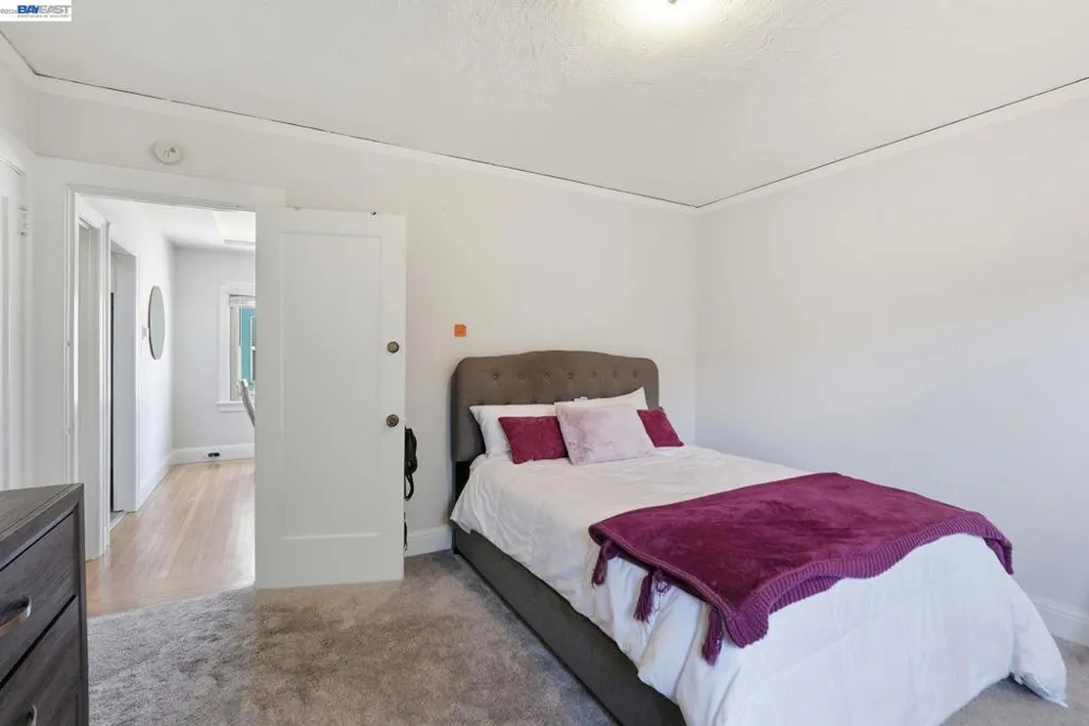 560 41St St Richmond, CA 94805