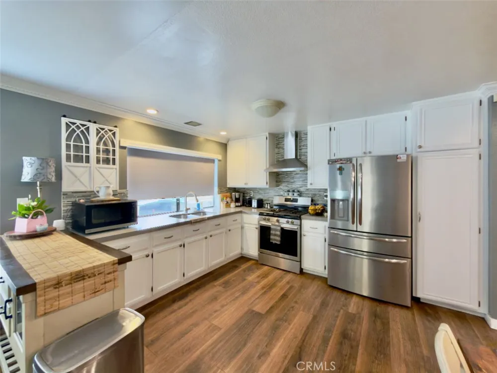 16035 Circle Diamond Road Sylmar, CA 91342