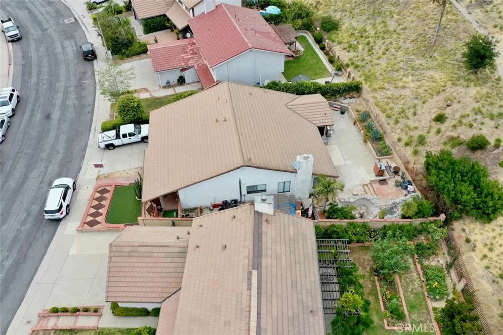 16035 Circle Diamond Road Sylmar, CA 91342